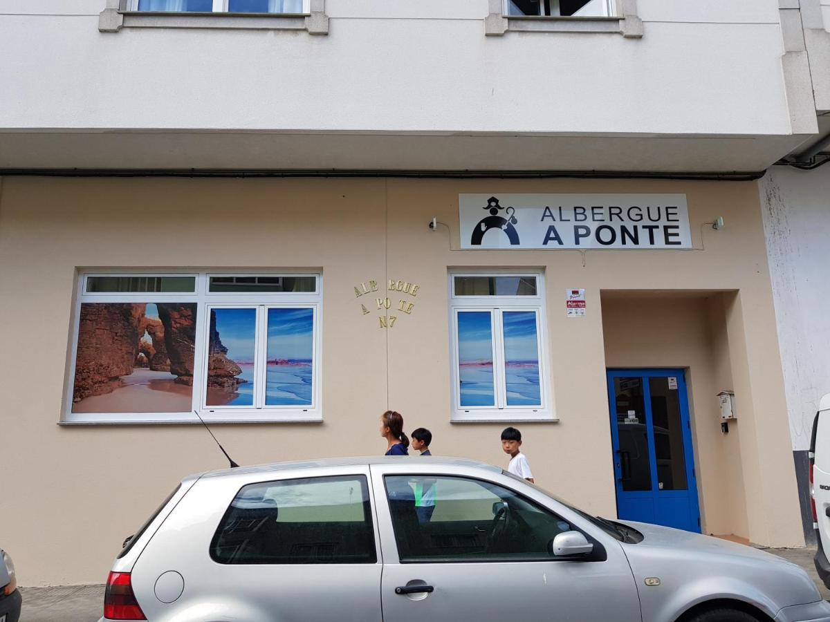 Albergue A Ponte Рибадео Екстериор снимка